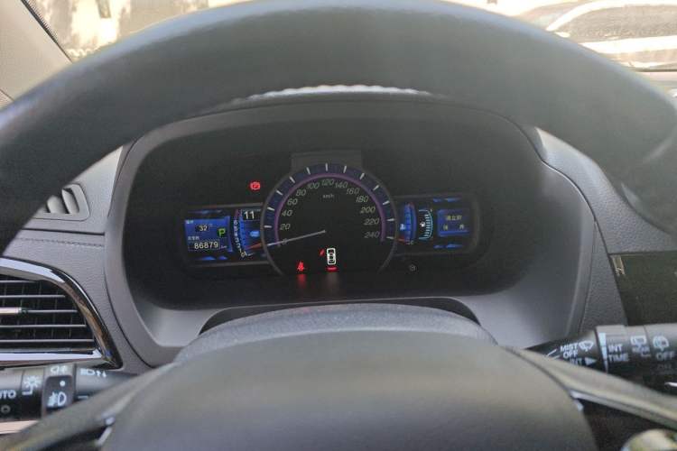 Used BYD S7 2015 2.0T Upgraded Automatic Luxury Version Instrument Cluster
