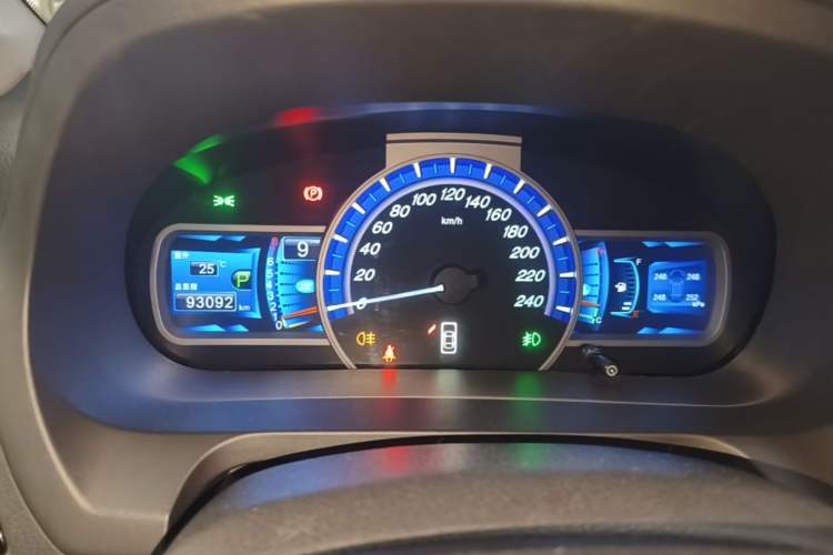 Used BYD S7 2015 2.0T Upgraded Automatic Luxury Version Instrument Cluster
