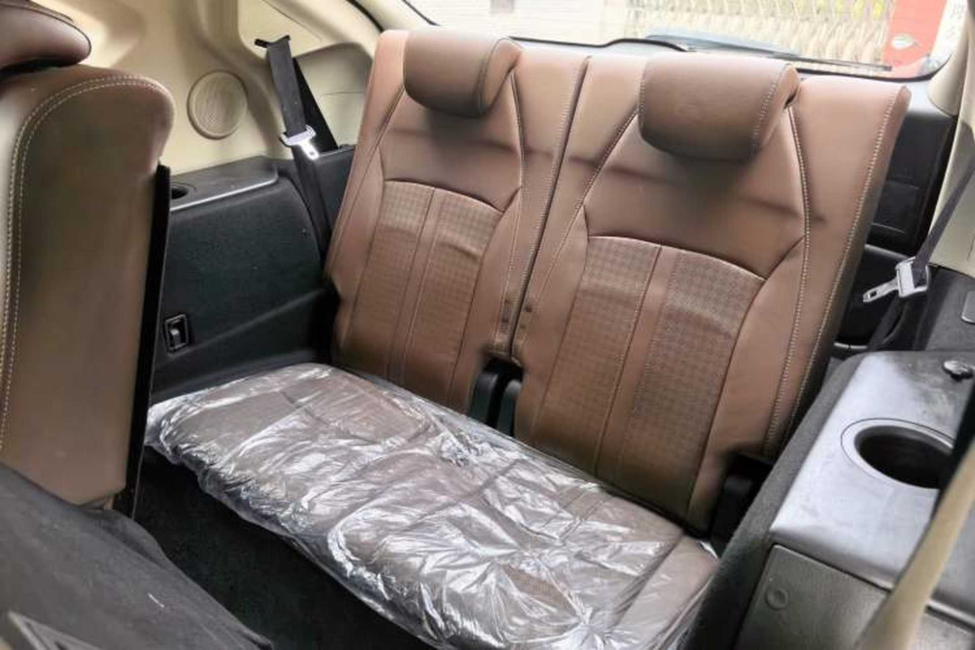 Used BYD S7 2015 2.0T Upgraded Automatic Luxury Version Interior 3