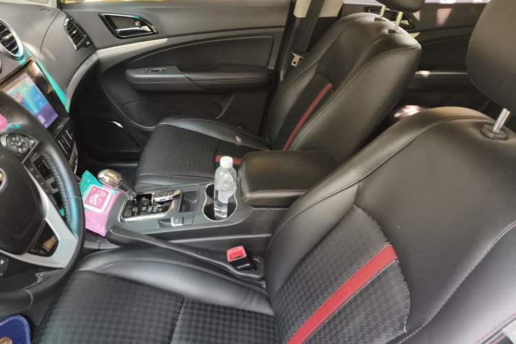 Used BYD S7 2015 2.0T Automatic Prestige Model Left Front Seat