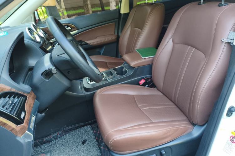 Used BYD S7 2015 2.0T Automatic Prestige Model Left Front Seat