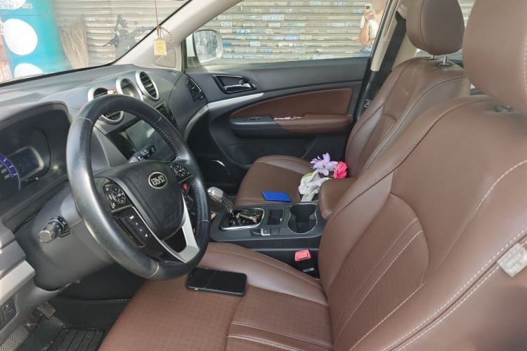 Used BYD S7 2015 2.0T Automatic Prestige Model Left Front Seat