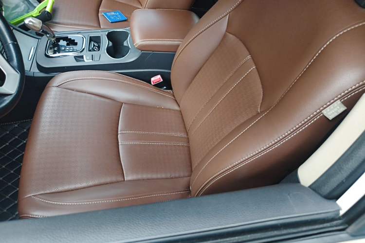 Used BYD S7 2015 2.0T Upgraded Automatic Luxury Version Left Front Seat