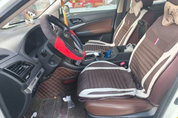 Used BYD S7 2015 2.0T Upgraded Automatic Flagship Version Left Front Seat