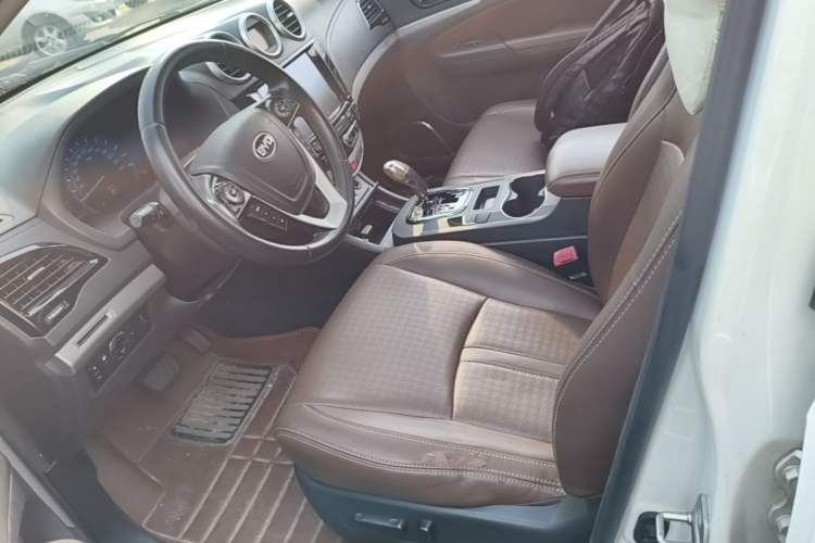 Used BYD S7 2015 2.0T Upgraded Automatic Luxury Version Left Front Seat