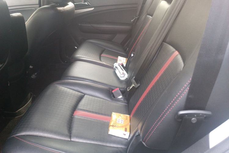 Used BYD S7 2015 2.0T Automatic Flagship Edition Left Rear Seat