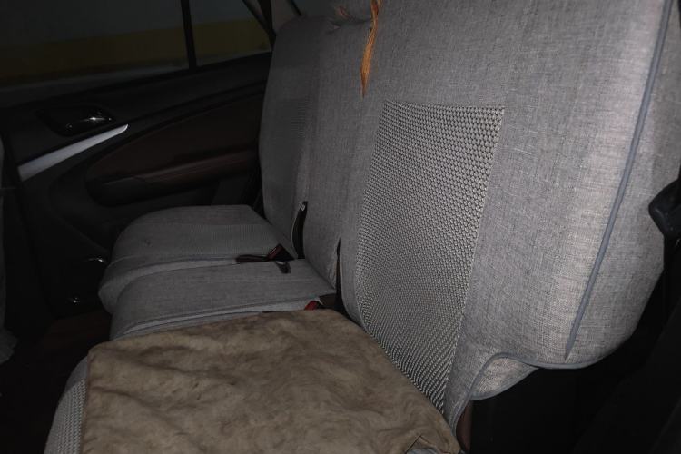 Used BYD S7 2015 2.0T Upgraded Automatic Flagship Version Left Rear Seat