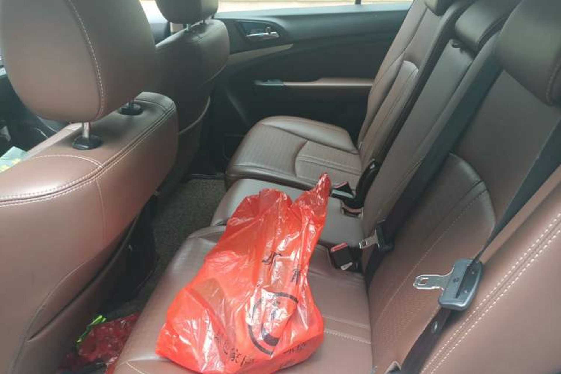 Used BYD S7 2015 2.0T Upgraded Automatic Flagship Version Left Rear Seat