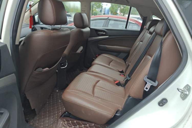 Used BYD S7 2015 2.0T Automatic Luxury Model Left Rear Seat