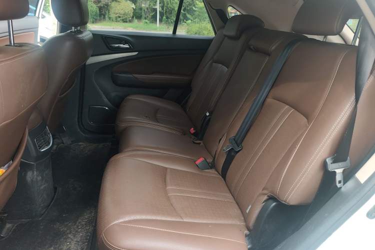 Used BYD S7 2015 1.5T Manual Luxury Model Left Rear Seat