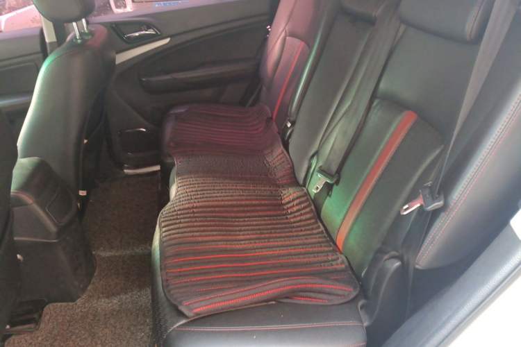 Used BYD S7 2015 2.0T Automatic Prestige Model Left Rear Seat