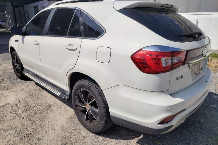 Used BYD S7 2015 1.5T Manual Luxury Model Left Side