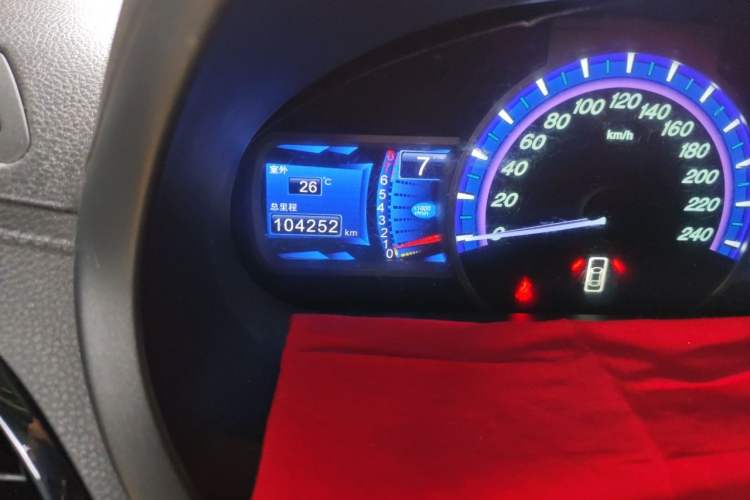 Used BYD S7 2015 1.5T Manual Luxury Model Odometer Close Up