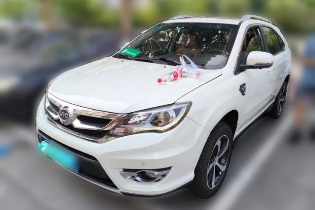 Ojetý BYD S7 2015 2.0T Automatic Prestige Model