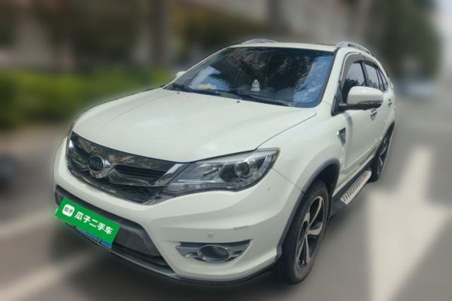 Used BYD S7 2015 2.0T Automatic Prestige Model