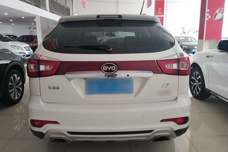Used BYD S7 2015 2.0T Upgraded Automatic Flagship Version Rear
