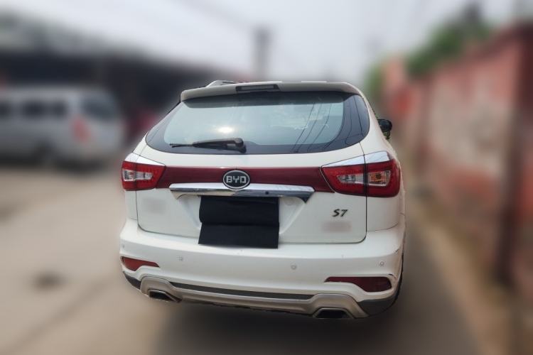 Used BYD S7 2015 2.0T Automatic Prestige Model Rear