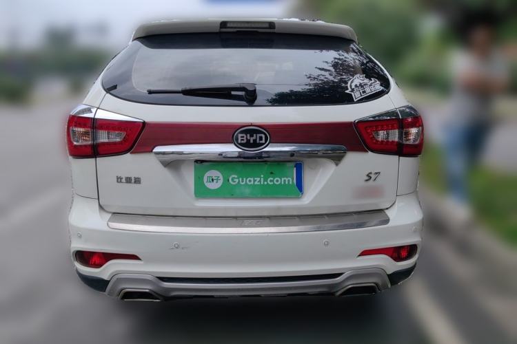 Used BYD S7 2015 2.0T Upgraded Automatic Luxury Version Rear
