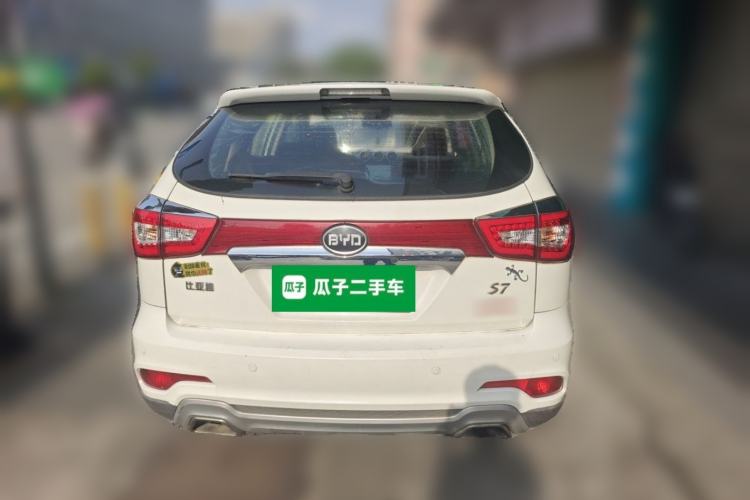 Used BYD S7 2015 2.0T Automatic Prestige Model Rear