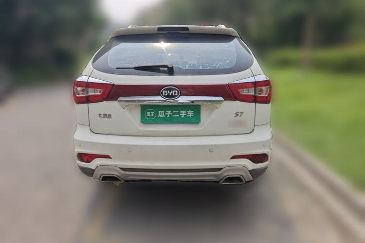Used BYD S7 2015 2.0T Upgraded Automatic Flagship Version Rear