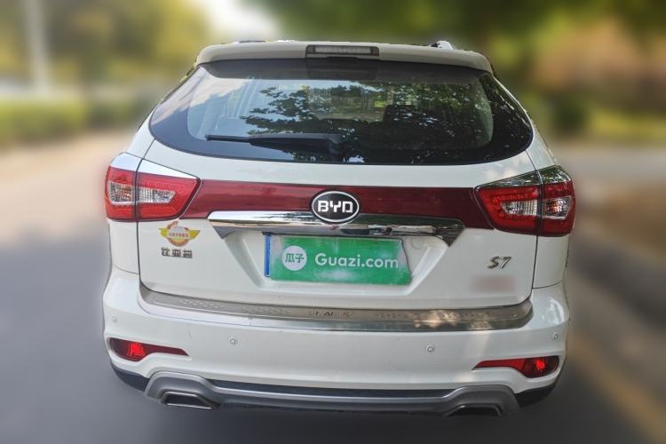 Used BYD S7 2015 2.0T Upgraded Automatic Flagship Version Rear