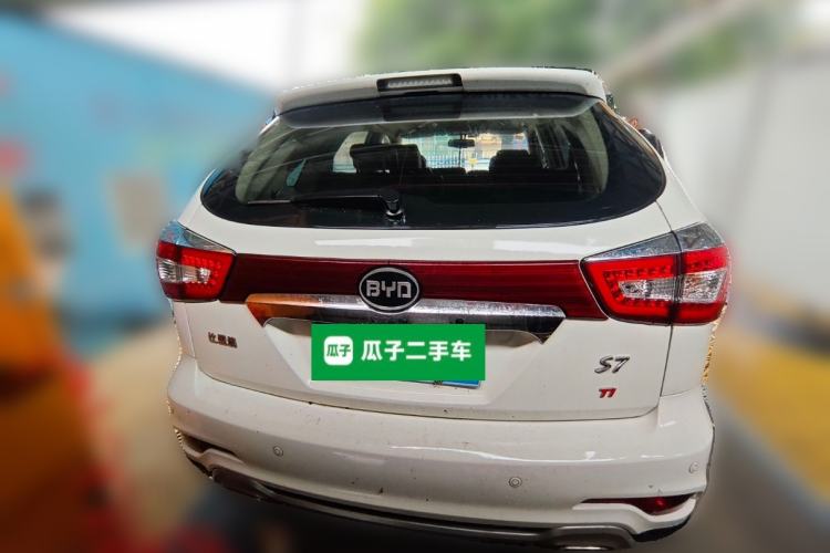 Used BYD S7 2015 1.5T Manual Luxury Model Rear