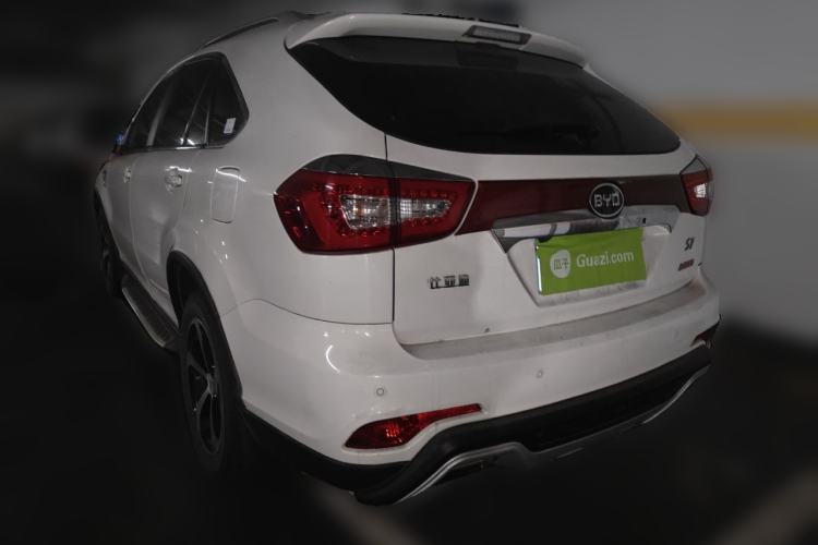 Used BYD S7 2015 2.0T Upgraded Automatic Flagship Version Rear Left 45 Deg