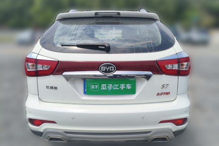 Used BYD S7 2015 2.0T Upgraded Automatic Luxury Version Rear