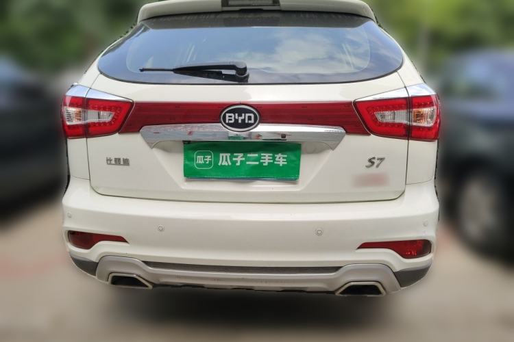 Used BYD S7 2015 2.0T Upgraded Automatic Luxury Version Rear