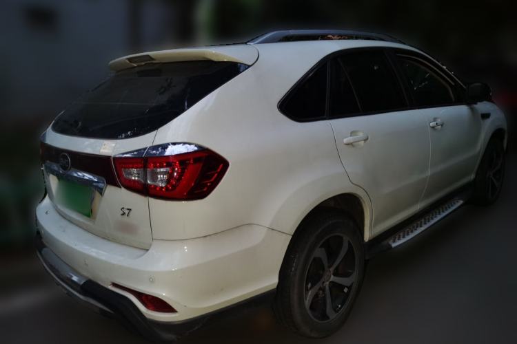 Used BYD S7 2015 2.0T Upgraded Automatic Luxury Version Rear Right 45 Deg