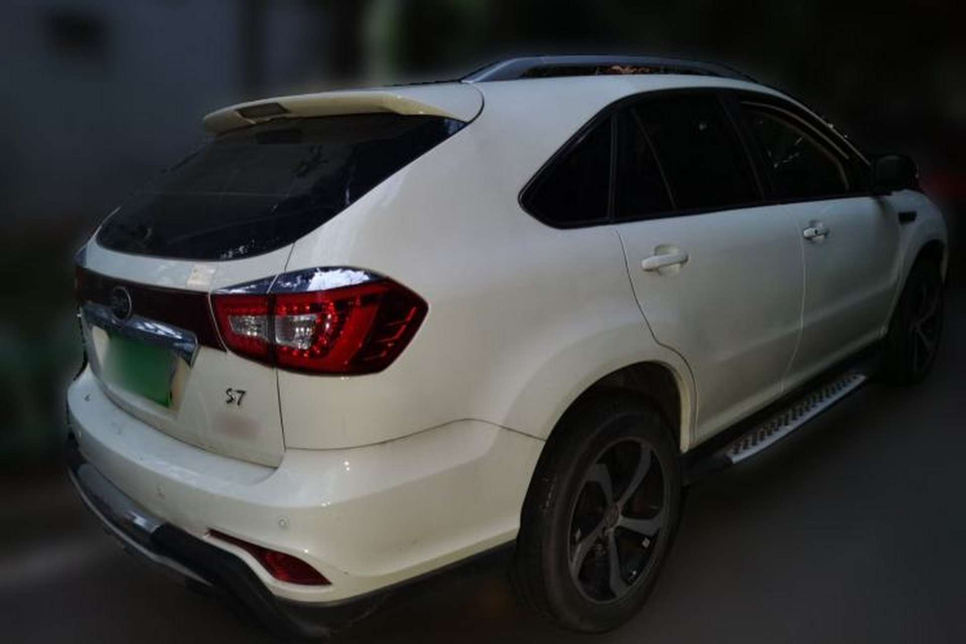 Used BYD S7 2015 2.0T Upgraded Automatic Luxury Version Rear Right 45 Deg