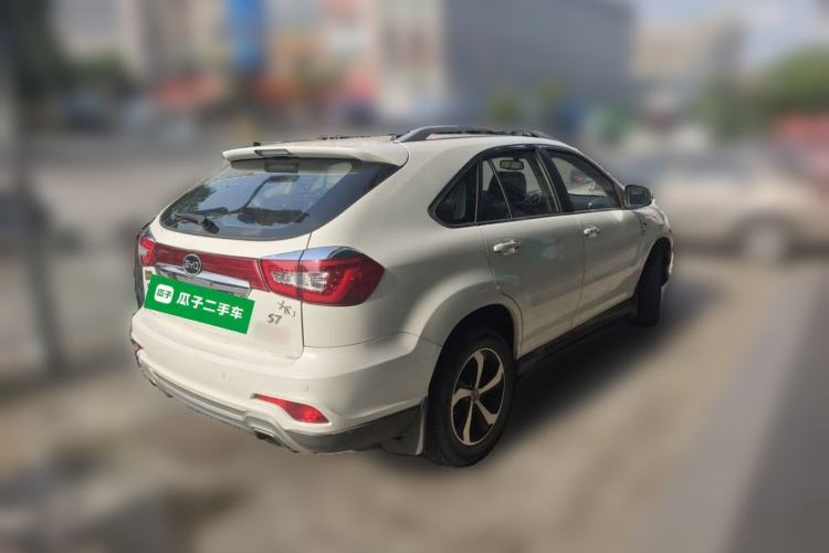 Used BYD S7 2015 2.0T Automatic Prestige Model Rear Right 45 Deg