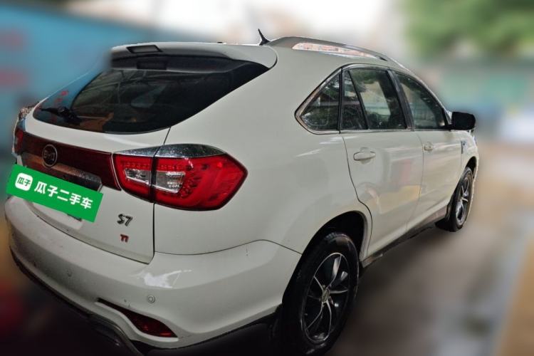 Used BYD S7 2015 1.5T Manual Luxury Model Rear Right 45 Deg