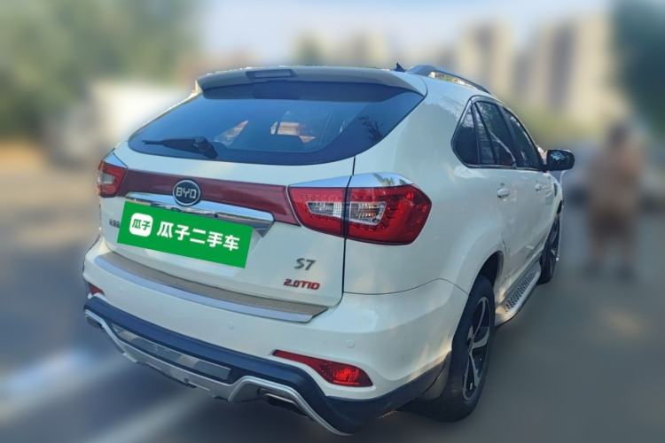 Used BYD S7 2015 2.0T Automatic Prestige Model Rear Right 45 Deg