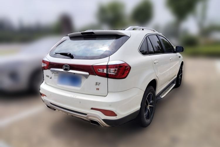 Used BYD S7 2015 1.5T Manual Luxury Model Rear Right 45 Deg