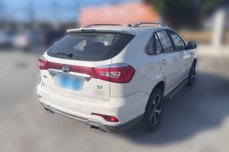 Used BYD S7 2015 2.0T Upgraded Automatic Luxury Version Rear Right 45 Deg