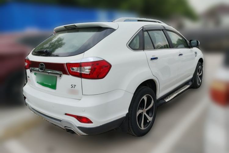 Used BYD S7 2015 2.0T Upgraded Automatic Luxury Version Rear Right 45 Deg