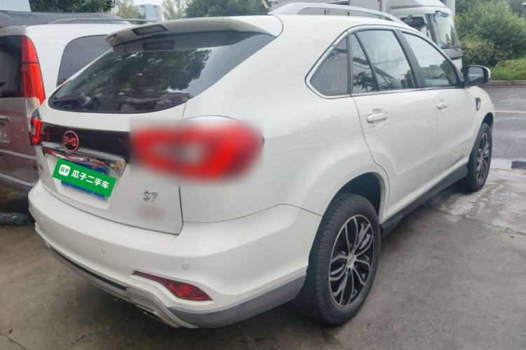 Used BYD S7 2015 2.0T Automatic Prestige Model Rear Right 45 Deg