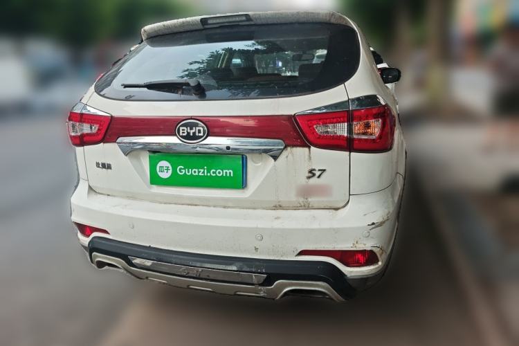 Used BYD S7 2015 2.0T Upgraded Automatic Flagship Version Rear