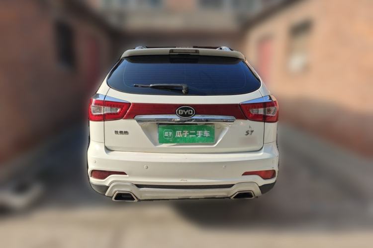 Used BYD S7 2015 2.0T Upgraded Automatic Luxury Version Rear