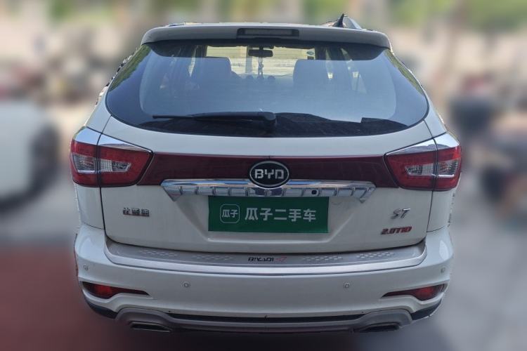 Used BYD S7 2015 2.0T Upgraded Automatic Luxury Version Rear