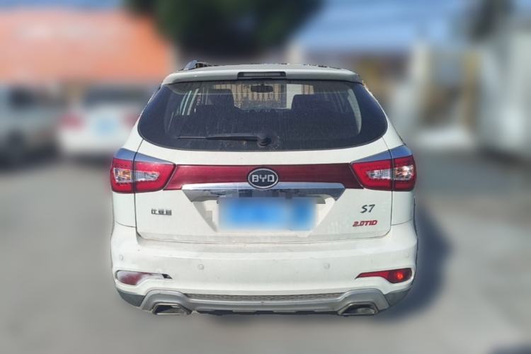 Used BYD S7 2015 2.0T Upgraded Automatic Luxury Version Rear