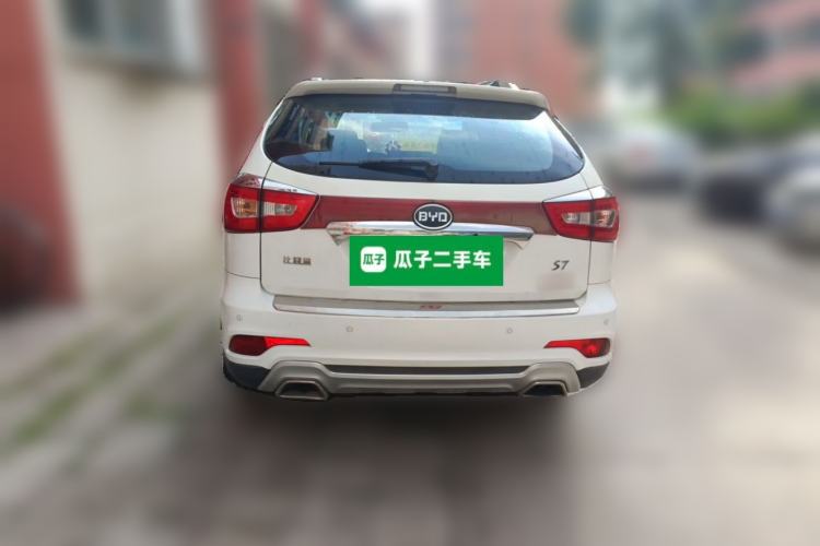 Used BYD S7 2015 2.0T Automatic Prestige Model Rear