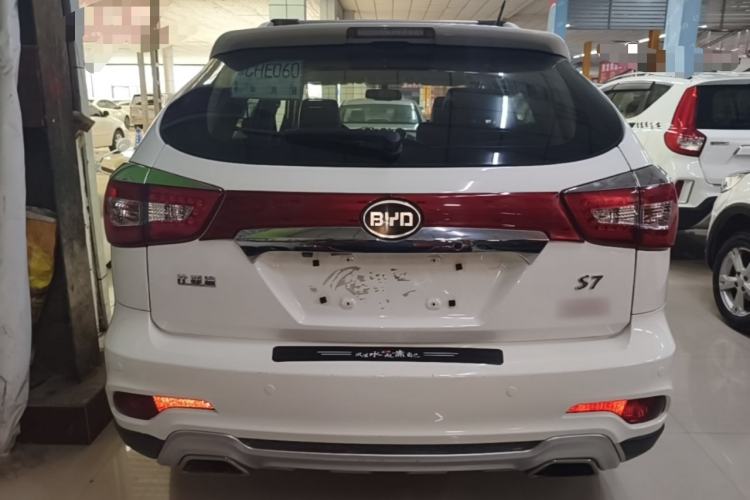 Used BYD S7 2015 2.0T Upgraded Automatic Luxury Version Rear