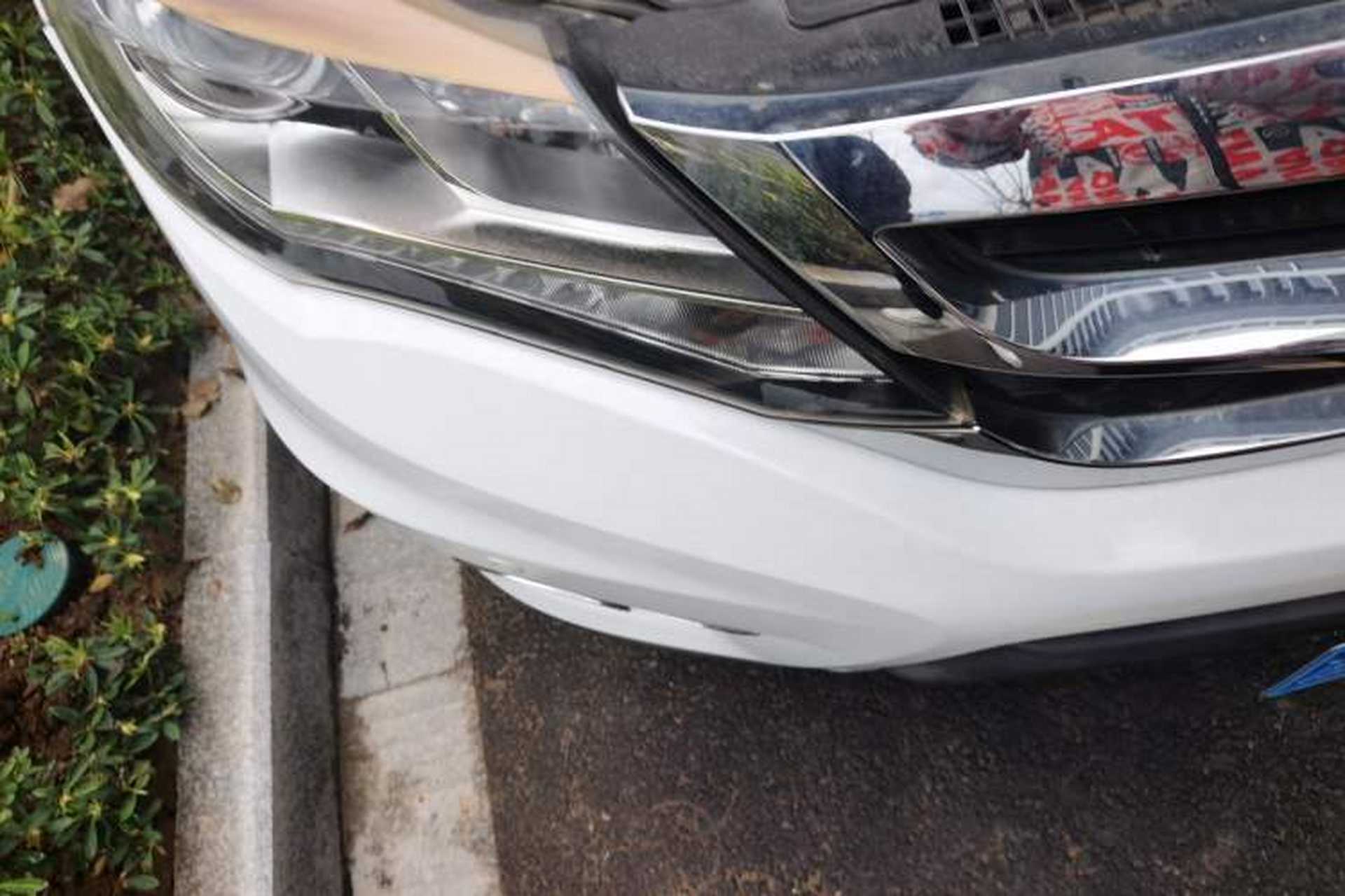 Used BYD S7 2015 1.5T Manual Luxury Model Right Front Headlight