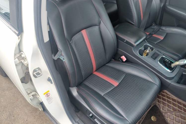 Used BYD S7 2015 2.0T Automatic Prestige Model Right Front Seat