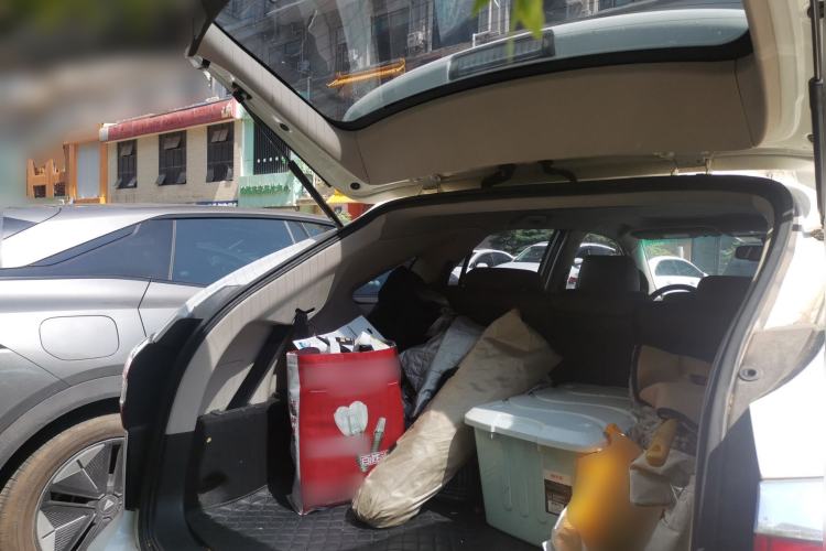 Used BYD S7 2015 2.0T Upgraded Automatic Luxury Version Trunk