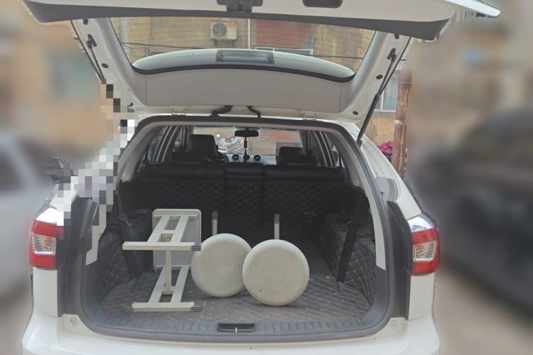 Used BYD S7 2015 2.0T Automatic Prestige Model Trunk