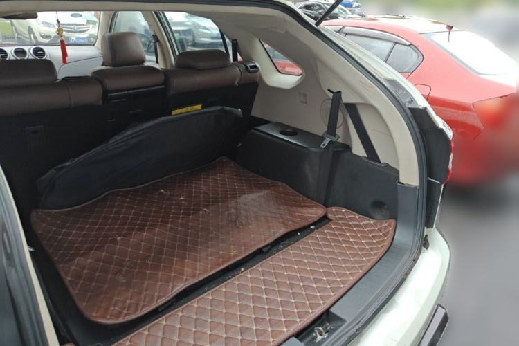 Used BYD S7 2015 2.0T Automatic Luxury Model Trunk
