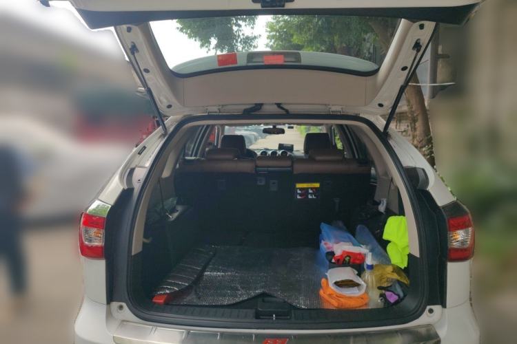 Used BYD S7 2015 2.0T Upgraded Automatic Luxury Version Trunk
